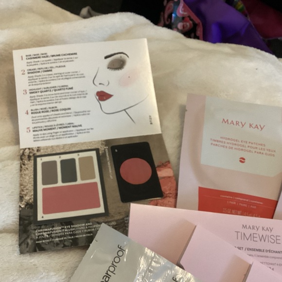 Mary Kay Sample Sets - Picture 5 of 6